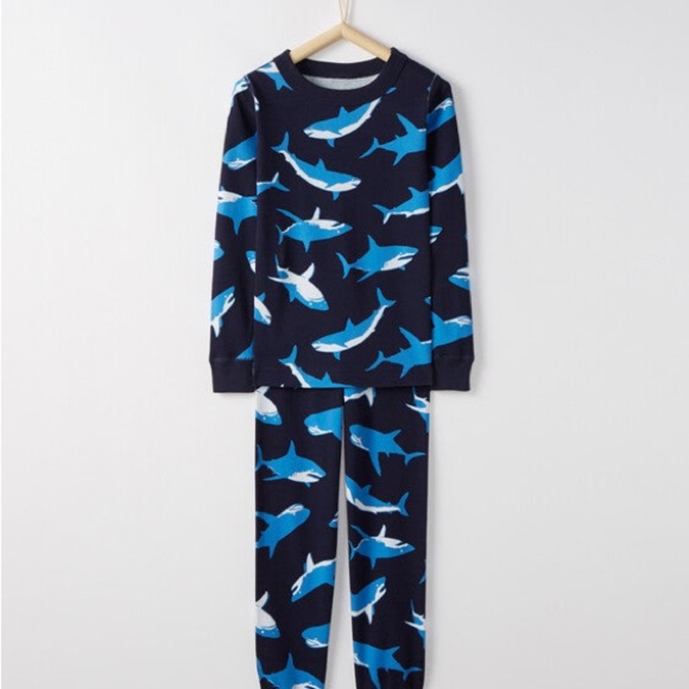 Hanna Andersson Navy Shark Pajama Set Size 8, 130cm